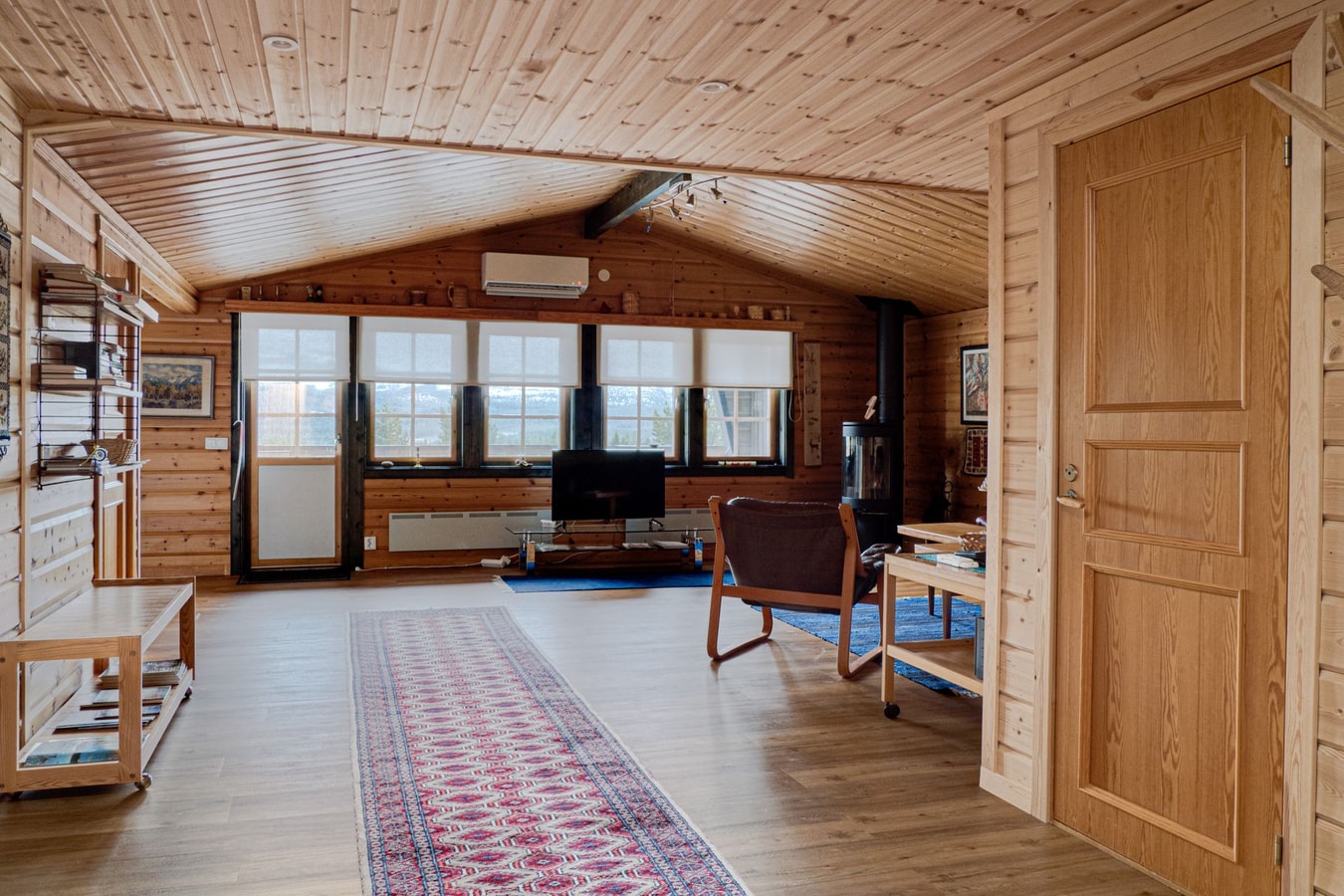 Bastu | Motorvärmaruttag | Braskamin | Terrass 8 Lofsdalen Home