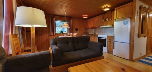 Sauna | Wi-Fi | Terrace | Wood stove | Cable TV 5 Stugor & Boende