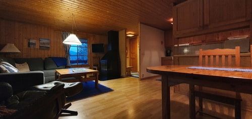 Sauna | Wi-Fi | Terrace | Wood stove | Cable TV 5 Stugor & Boende