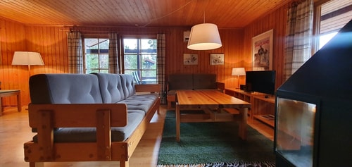 Sauna | Wi-Fi | Terrace | Wood stove | Cable TV 2 Stugor & Boende