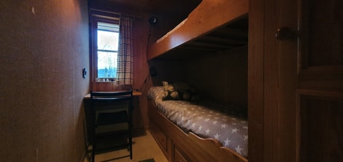 Bastu | Wi-Fi | Terrass | Braskamin | Kabel-TV 10 Stugor & Boende