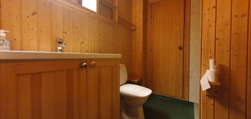 Sauna | Wi-Fi | Terrace | Wood stove | Cable TV 6 Stugor & Boende