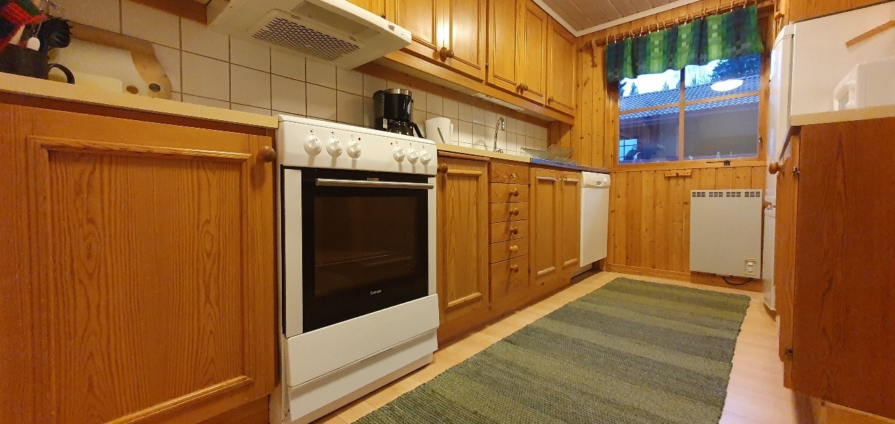 Bastu | Wi-Fi | Terrass | Braskamin | Kabel-TV 5 Stugor & Boende