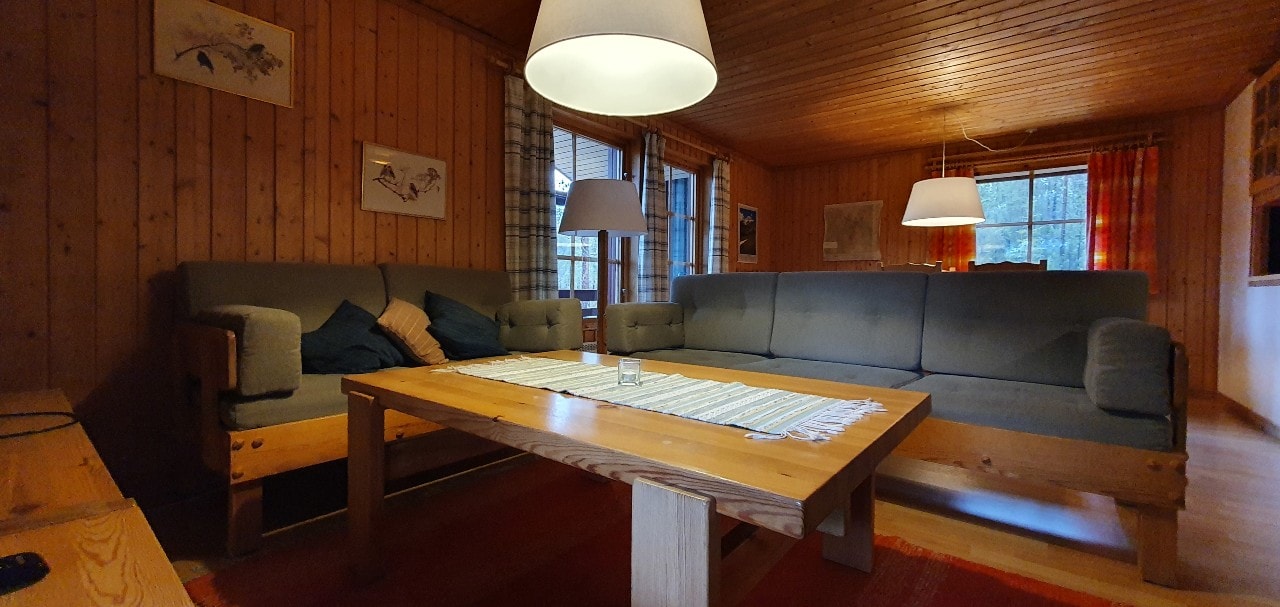 Sauna | Wi-Fi | Terrace | Wood stove | Cable TV 4 Stugor & Boende