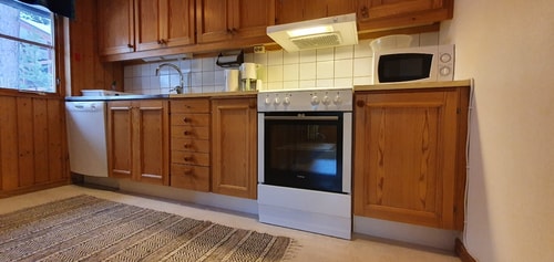 Bastu | Wi-Fi | Terrass | Braskamin | Kabel-TV 5 Stugor & Boende