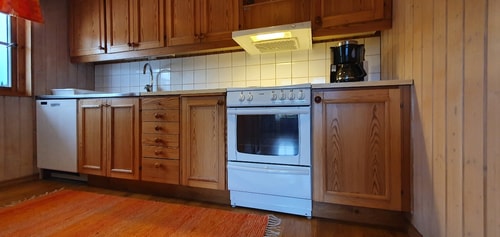 Bastu | Wi-Fi | Terrass | Braskamin | Kabel-TV 6 Stugor & Boende