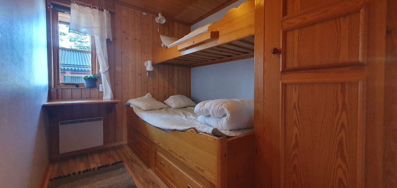 Sauna | Wi-Fi | Terrace | Wood stove | Cable TV 16 Stugor & Boende