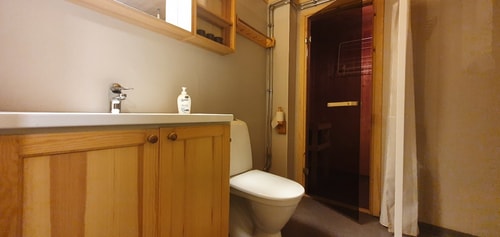 Bastu | Wi-Fi | Terrass | Braskamin | Kabel-TV 8 Stugor & Boende