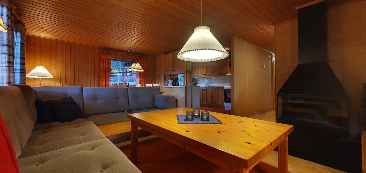 Bastu | Wi-Fi | Terrass | Braskamin | Kabel-TV 3 Stugor & Boende