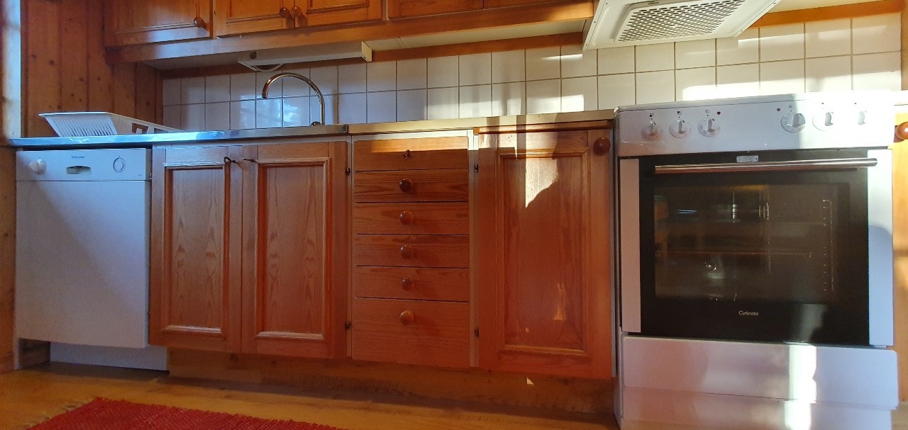 Bastu | Wi-Fi | Terrass | Braskamin | Kabel-TV 6 Stugor & Boende