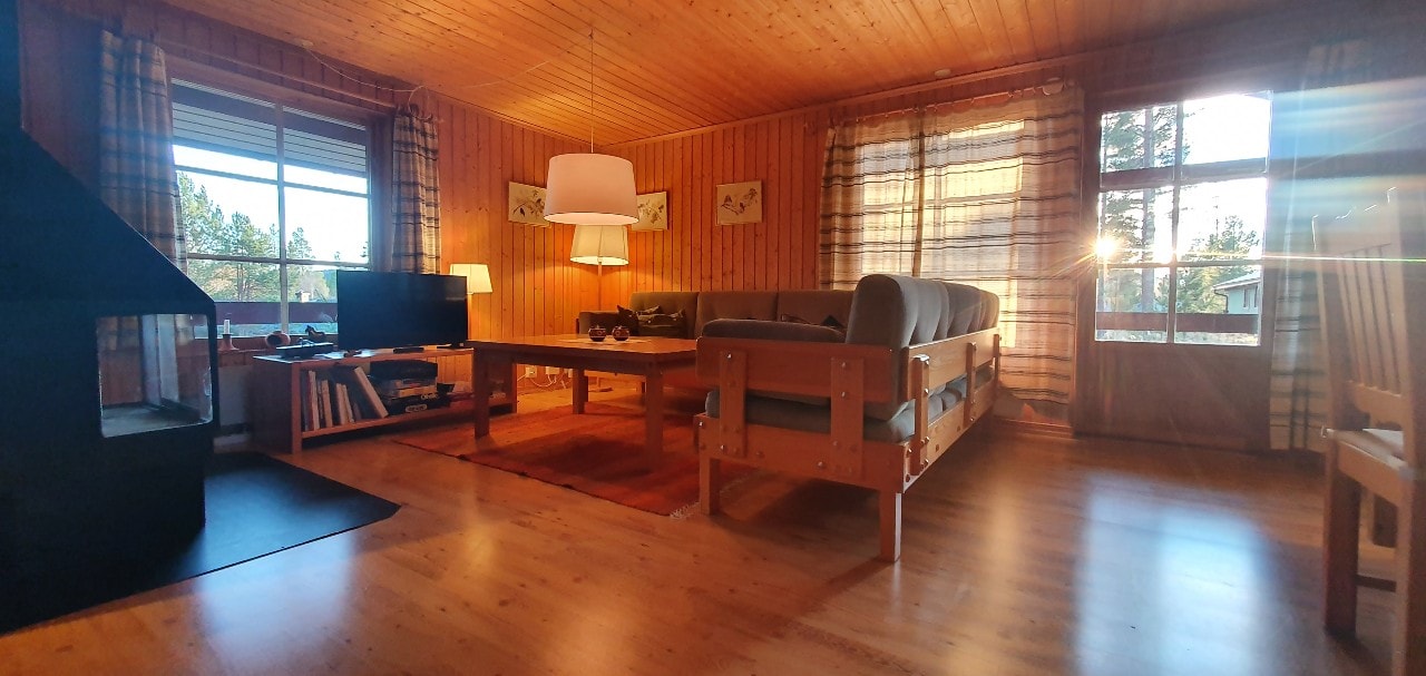 Bastu | Wi-Fi | Terrass | Braskamin | Kabel-TV 4 Stugor & Boende