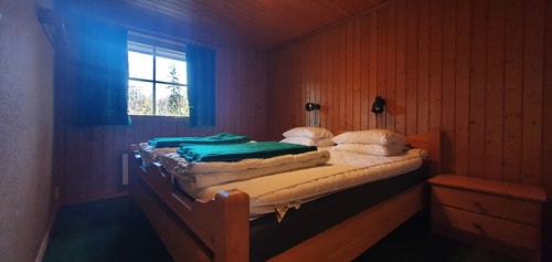 Bastu | Wi-Fi | Terrass | Braskamin | Kabel-TV 10 Stugor & Boende