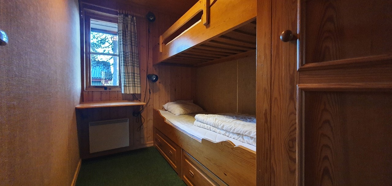 Bastu | Wi-Fi | Terrass | Braskamin | Kabel-TV 12 Stugor & Boende