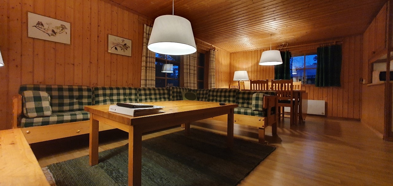 Sauna | Wi-Fi | Terrace | Wood stove | Cable TV 3 Stugor & Boende