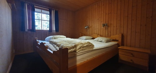 Bastu | Wi-Fi | Terrass | Braskamin | Kabel-TV 9 Stugor & Boende