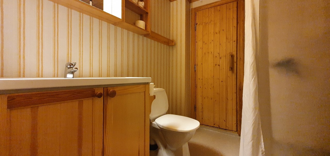 Sauna | Wi-Fi | Terrace | Wood stove | Cable TV 7 Stugor & Boende