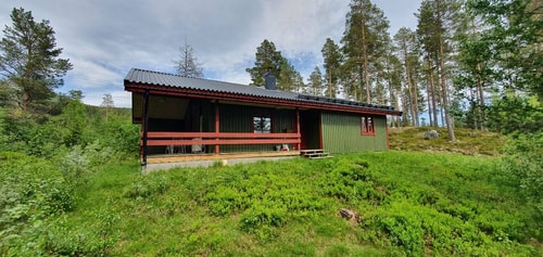 Bastu | Wi-Fi | Terrass | Braskamin | Kabel-TV 12 Stugor & Boende