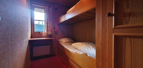 Bastu | Wi-Fi | Terrass | Braskamin | Kabel-TV 11 Stugor & Boende