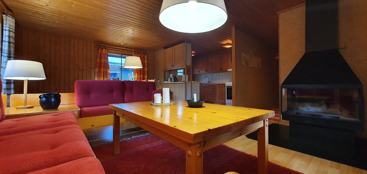 Bastu | Wi-Fi | Terrass | Braskamin | Kabel-TV 3 Stugor & Boende