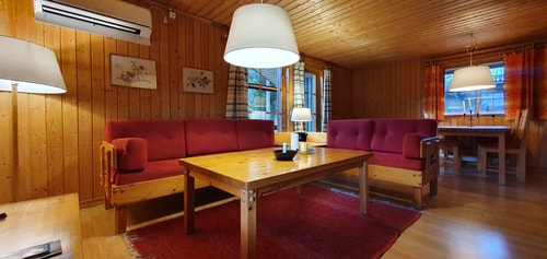 Bastu | Wi-Fi | Terrass | Braskamin | Kabel-TV 4 Stugor & Boende