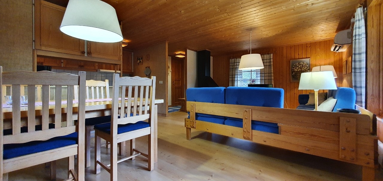 Bastu | Wi-Fi | Terrass | Braskamin | Kabel-TV 7 Stugor & Boende