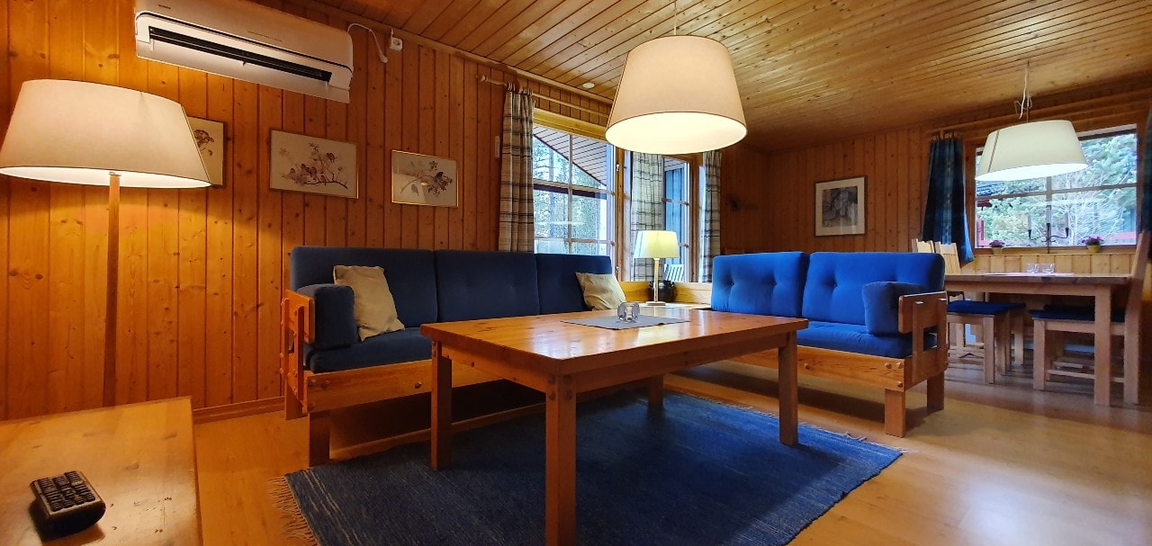 Bastu | Wi-Fi | Terrass | Braskamin | Kabel-TV 4 Stugor & Boende