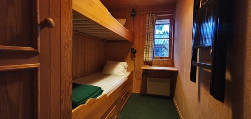 Bastu | Wi-Fi | Terrass | Braskamin | Kabel-TV 9 Stugor & Boende