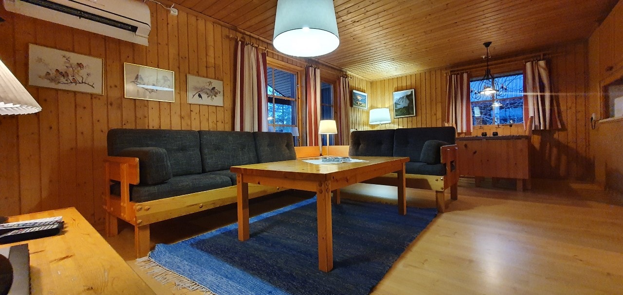 Bastu | Wi-Fi | Terrass | Braskamin | Kabel-TV 3 Stugor & Boende