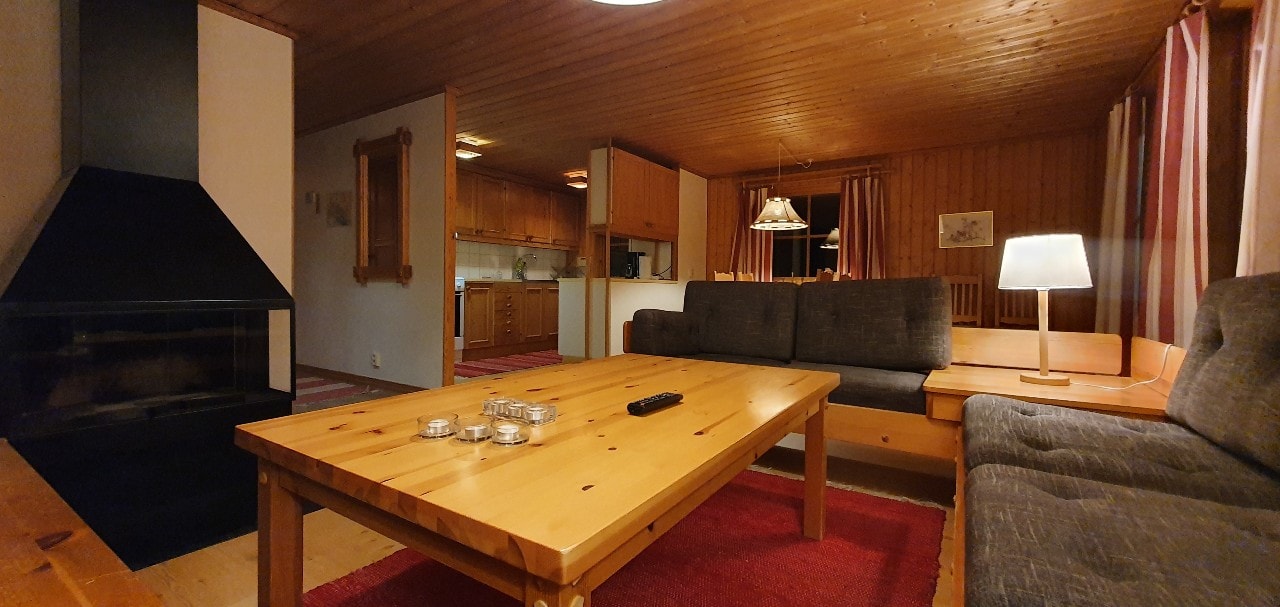 Bastu | Wi-Fi | Terrass | Braskamin | Kabel-TV 4 Stugor & Boende