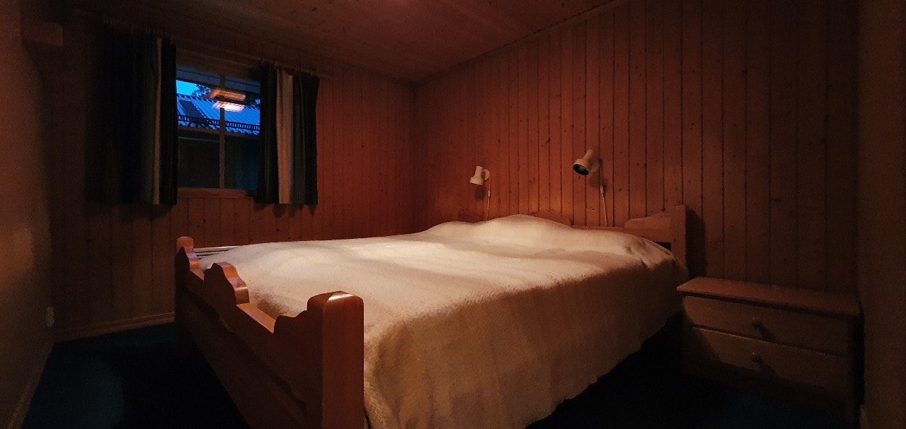 Bastu | Wi-Fi | Terrass | Braskamin | Kabel-TV 8 Stugor & Boende