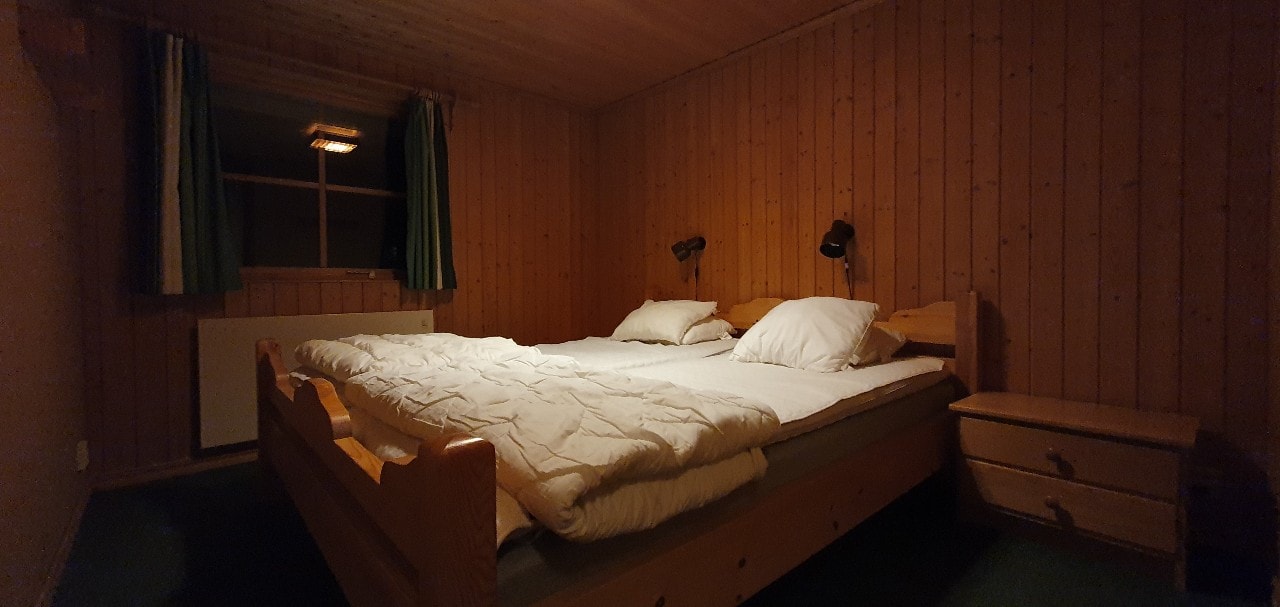 Bastu | Wi-Fi | Terrass | Braskamin | Kabel-TV 8 Stugor & Boende