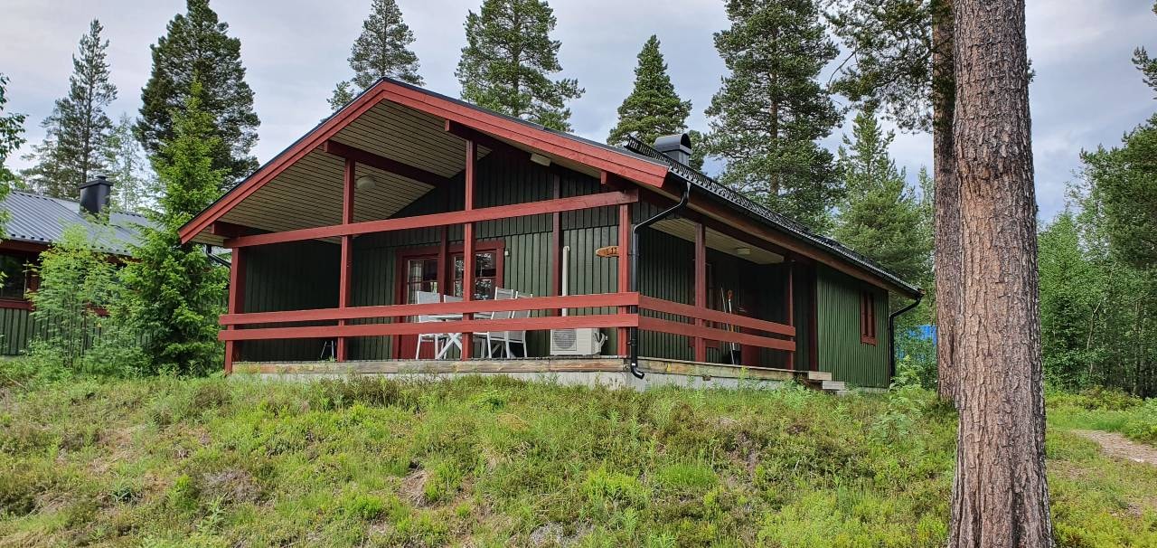 Sauna | Wi-Fi | Terrace | Wood stove | Cable TV Stugor & Boende