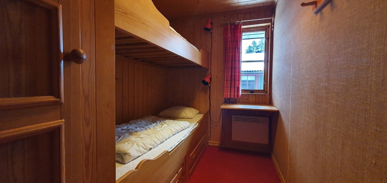 Sauna | Wi-Fi | Terrace | Wood stove | Cable TV 10 Stugor & Boende