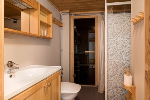 Bastu | Wi-Fi | Terrass | Braskamin | Kabel-TV 7 Stugor & Boende