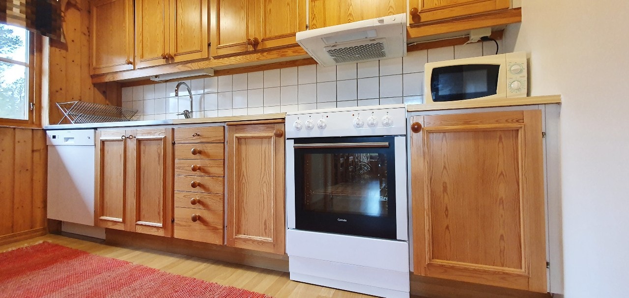 Bastu | Wi-Fi | Terrass | Braskamin | Kabel-TV 5 Stugor & Boende