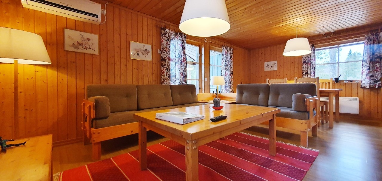 Bastu | Wi-Fi | Terrass | Braskamin | Kabel-TV 3 Stugor & Boende