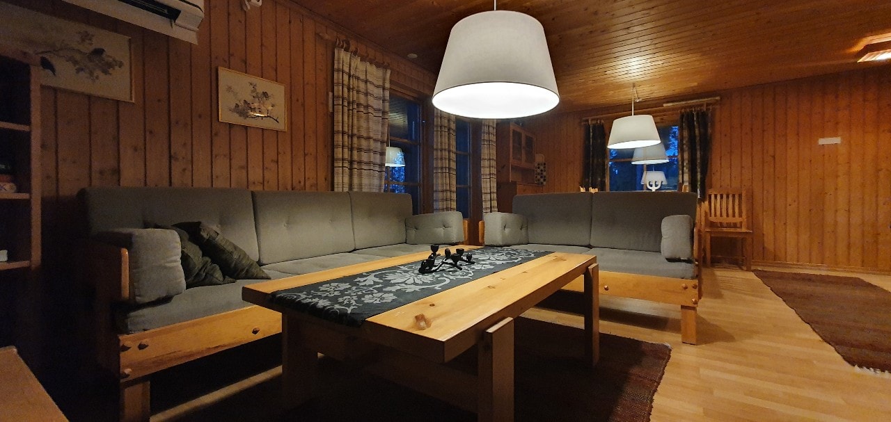 Bastu | Wi-Fi | Terrass | Braskamin | Kabel-TV 4 Stugor & Boende