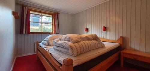 Bastu | Wi-Fi | Terrass | Braskamin | Kabel-TV 9 Stugor & Boende