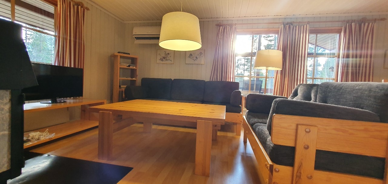 Bastu | Wi-Fi | Terrass | Braskamin | Kabel-TV 3 Stugor & Boende