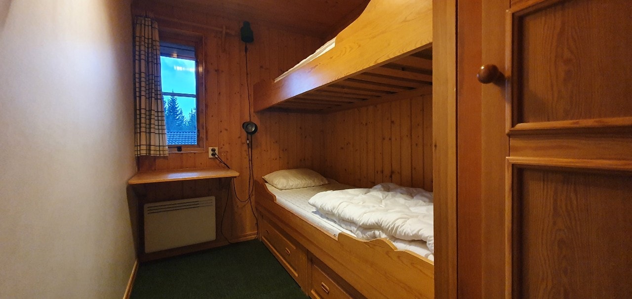 Bastu | Wi-Fi | Terrass | Braskamin | Kabel-TV 9 Stugor & Boende