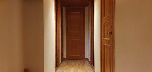 Bastu | Wi-Fi | Terrass | Braskamin | Kabel-TV 2 Stugor & Boende