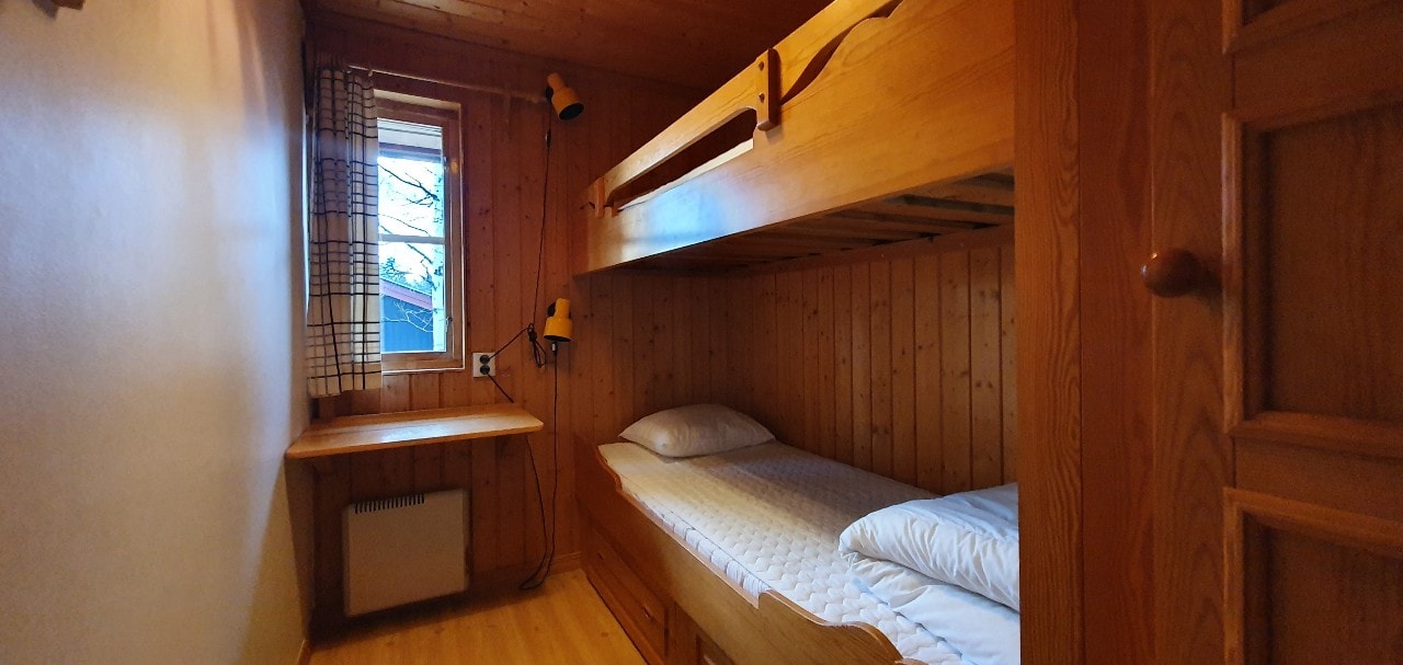 Sauna | Wi-Fi | Terrace | Wood stove | Cable TV 9 Stugor & Boende