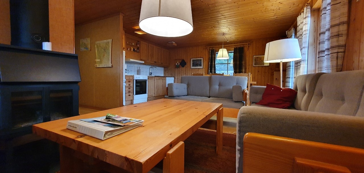 Sauna | Wi-Fi | Terrace | Wood stove | Cable TV 3 Stugor & Boende
