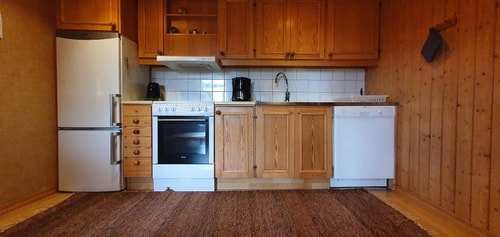 Bastu | Wi-Fi | Terrass | Braskamin | Kabel-TV 5 Stugor & Boende