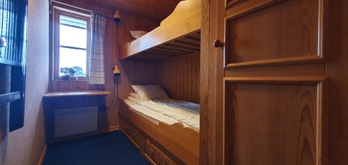 Bastu | Wi-Fi | Terrass | Braskamin | Kabel-TV 13 Stugor & Boende