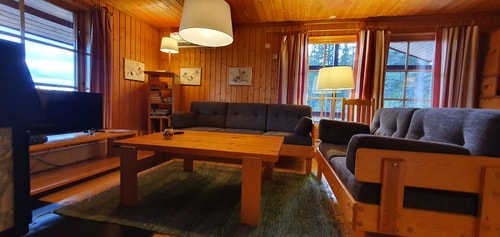 Bastu | Wi-Fi | Terrass | Braskamin | Kabel-TV 2 Stugor & Boende