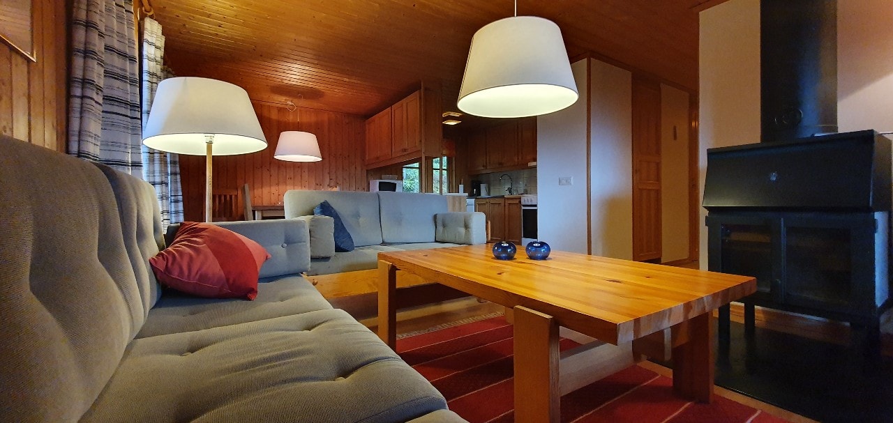 Sauna | Wi-Fi | Terrace | Wood stove | Cable TV 4 Stugor & Boende