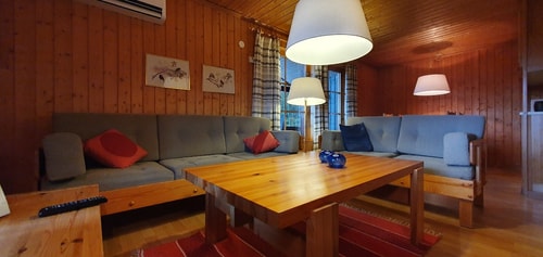 Sauna | Wi-Fi | Terrace | Wood stove | Cable TV 3 Stugor & Boende