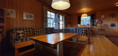 Sauna | Wi-Fi | Terrace | Wood stove | Cable TV 4 Stugor & Boende
