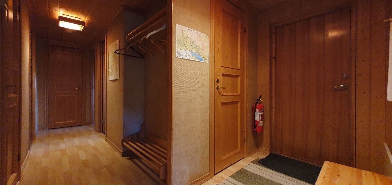 Bastu | Wi-Fi | Terrass | Braskamin | Kabel-TV 1 Stugor & Boende